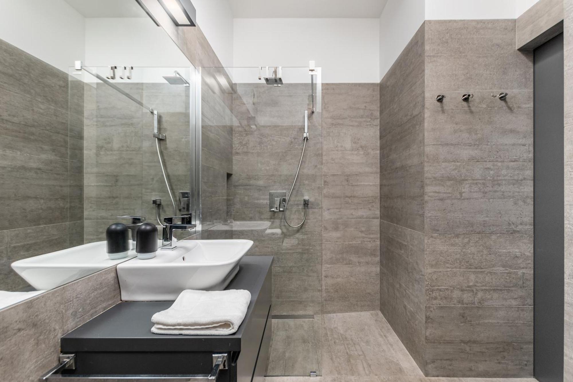 Fabryczna 23 By Homeprime Warsaw Exterior photo